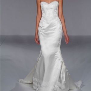 Priscilla of Boston wedding dress